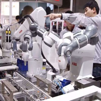 Cobot Endüstriyel Robotik Kol IRB 1200-5/0.9 6 Eksen Robotu Taşıma Robotu Olarak