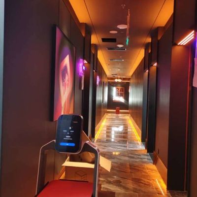 Robot Restoran Servisi Zhaocaibao Otomatik Gıda Teslimi için Gıda Teslimi Robot