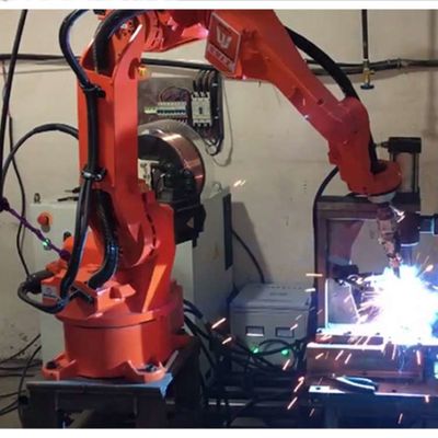 Kaynak Robotik Kol 6 Eksen QJR6-3 Mig Kaynakçıları ile Çin Robotu Kaynak Robotu