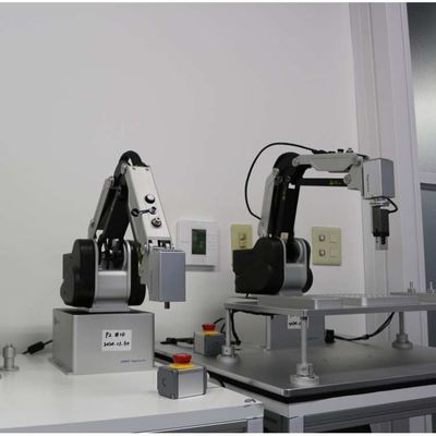 Masaüstü Robotik Kol 4 Eksenli MG400 Robot Çin İşbirliği Robotu Olarak CNGBS Robotu Yakalayıcıyla