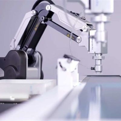 Masaüstü Robotik Kol 4 Eksenli MG400 Robot Çin İşbirliği Robotu Olarak CNGBS Robotu Yakalayıcıyla