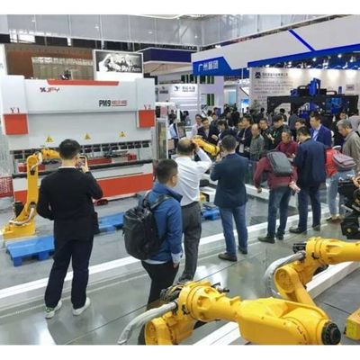 Kaynak Robotu 6 Eksen ER6-1600 Mig Kaynak Robotu Olarak Kaynak Yapan Robot Kol