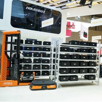 AGV Robotu Q3-600C CNGBS Cobot Robot Kolu ile 600kg Uygulanabilir Yük