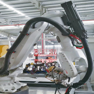 KUKA Kawasaki FANUC YASAKWA Kaynak Robotu için LEONI Robot Giydirme Sistemleri